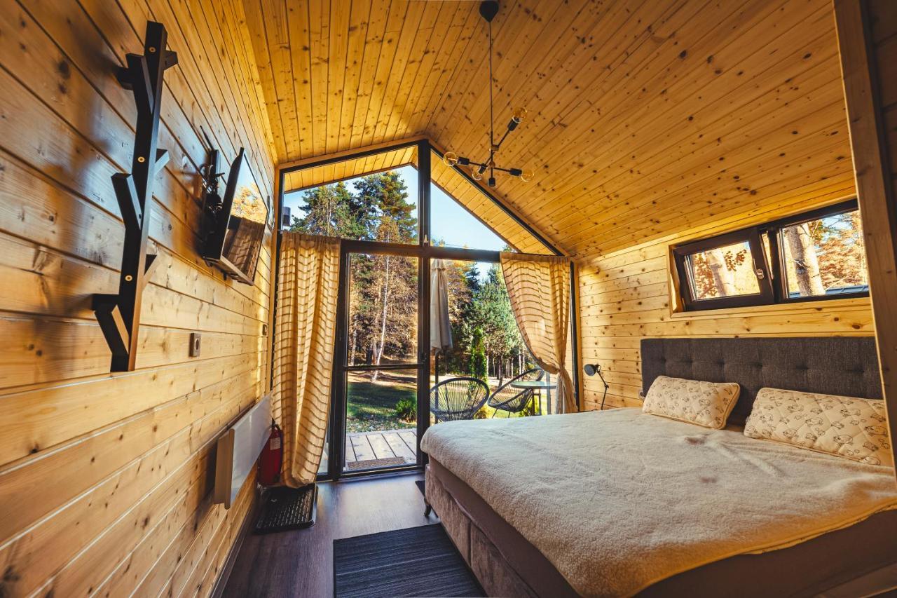 Saint Constantine Mountain Retreat Hotell Peshtera  Exteriör bild