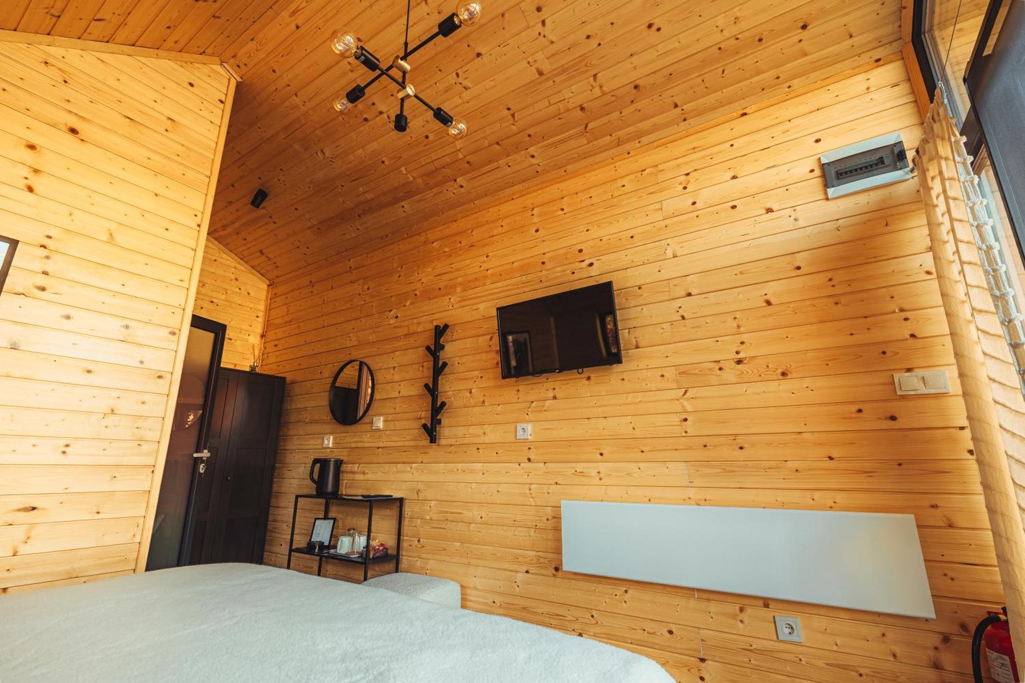 Saint Constantine Mountain Retreat Hotell Peshtera  Exteriör bild